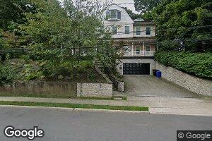 28 Locust Ave, Port Washington, NY 11050
