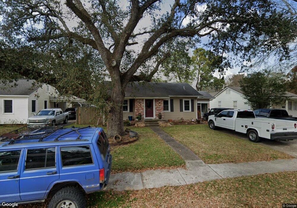 331 Indest St, New Iberia, LA 70563 - photo 1