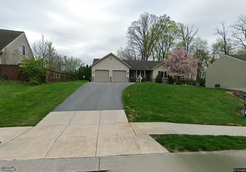 313 Wildflower Dr, East Earl, PA 17519 - photo 1