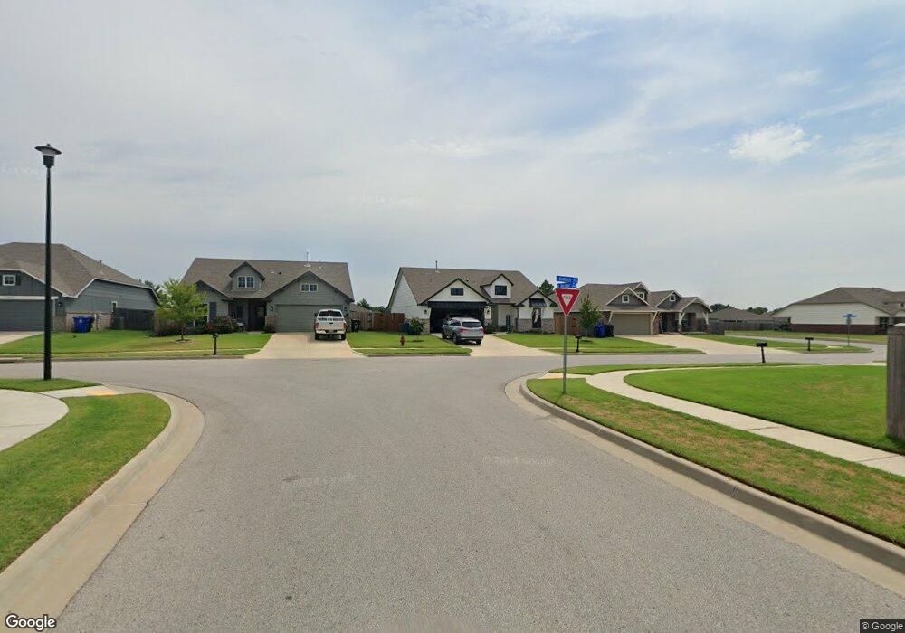 7317 S Hemlock Ave, Broken Arrow, OK 74011 - photo 1