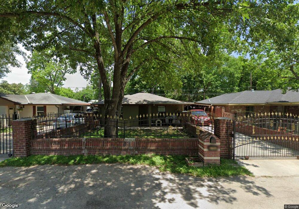 8764 Lomax St, Houston, TX 77093 - photo 1