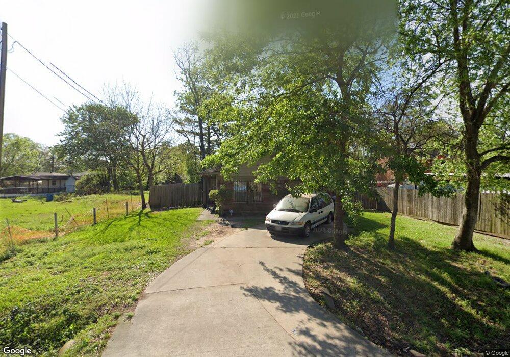 8306 Lanewood Dr, Houston, TX 77016 - photo 1