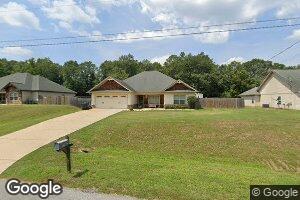 10 Summershade Ct, Fort Mitchell, AL 36856