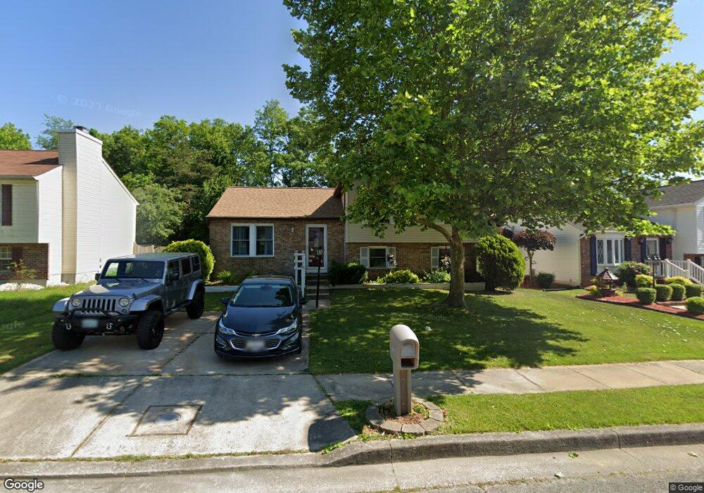 55 Yew Rd, Essex, MD 21221 - photo 1