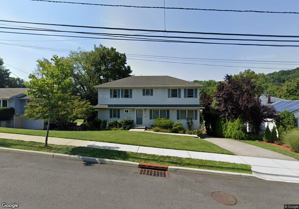45 Robin Hood Rd, Clifton, NJ 07013 - photo 1