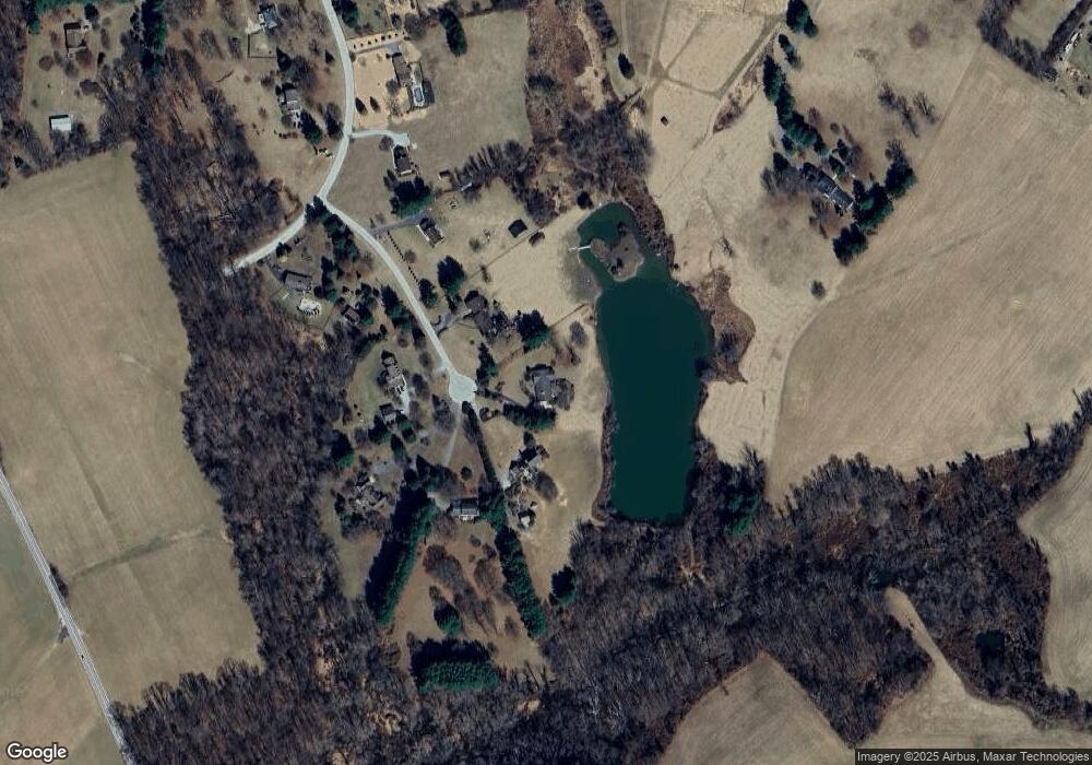 7 Hunter Lake Ct, Upperco, MD 21155 - photo 1