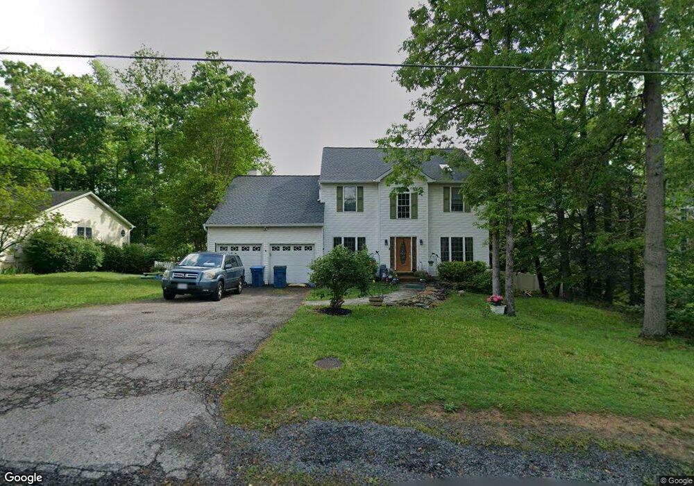 8923 Jameson St, Lorton, VA 22079 - photo 1