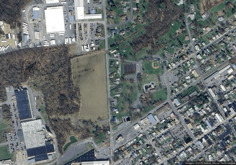 126 N 8th St, Mifflinburg, PA 17844 - photo 1