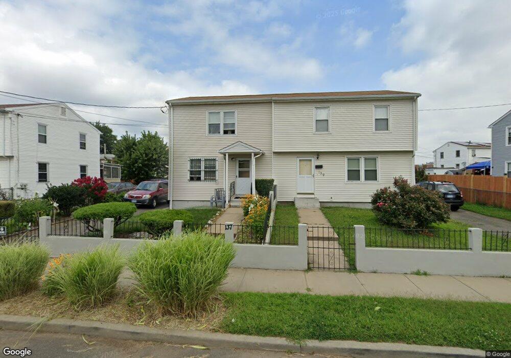 137 Sherman St, Bridgeport, CT 06608 - photo 1