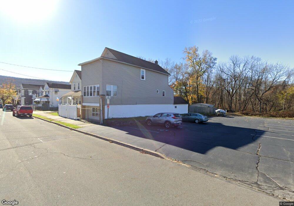 225 Center St, Nanticoke, PA 18634 - photo 1