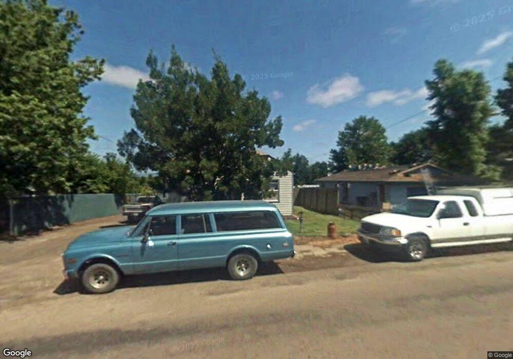 721 W Main St, Carlton, OR 97111 - photo 1