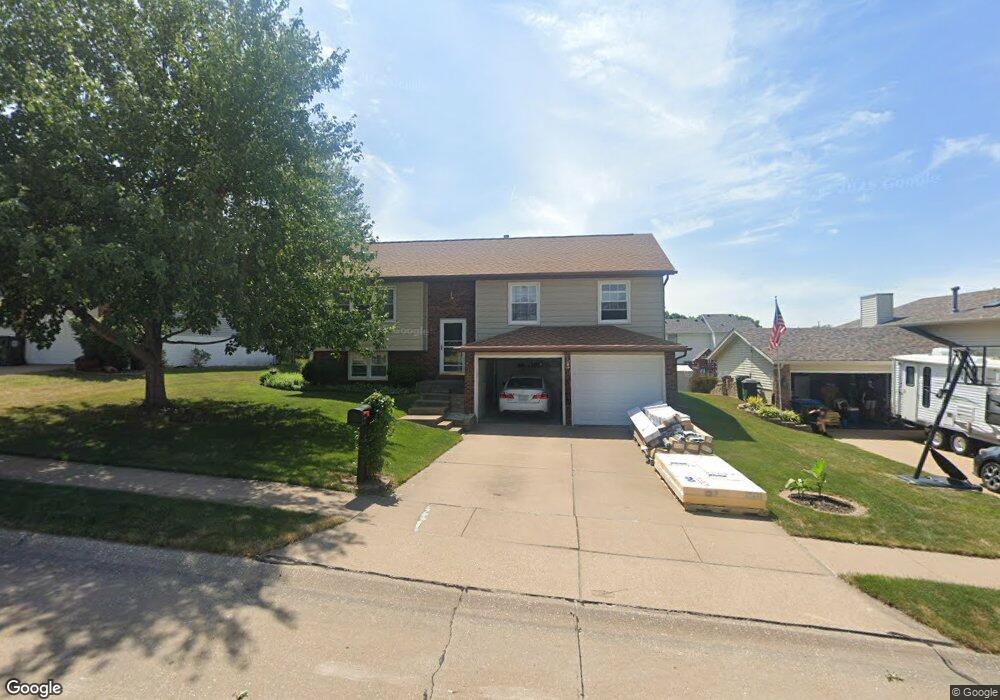 6122 Jebens Ave, Davenport, IA 52806 - photo 1