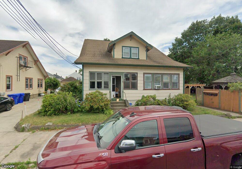 11 Hanover Ave, Pawtucket, RI 02861 - photo 1