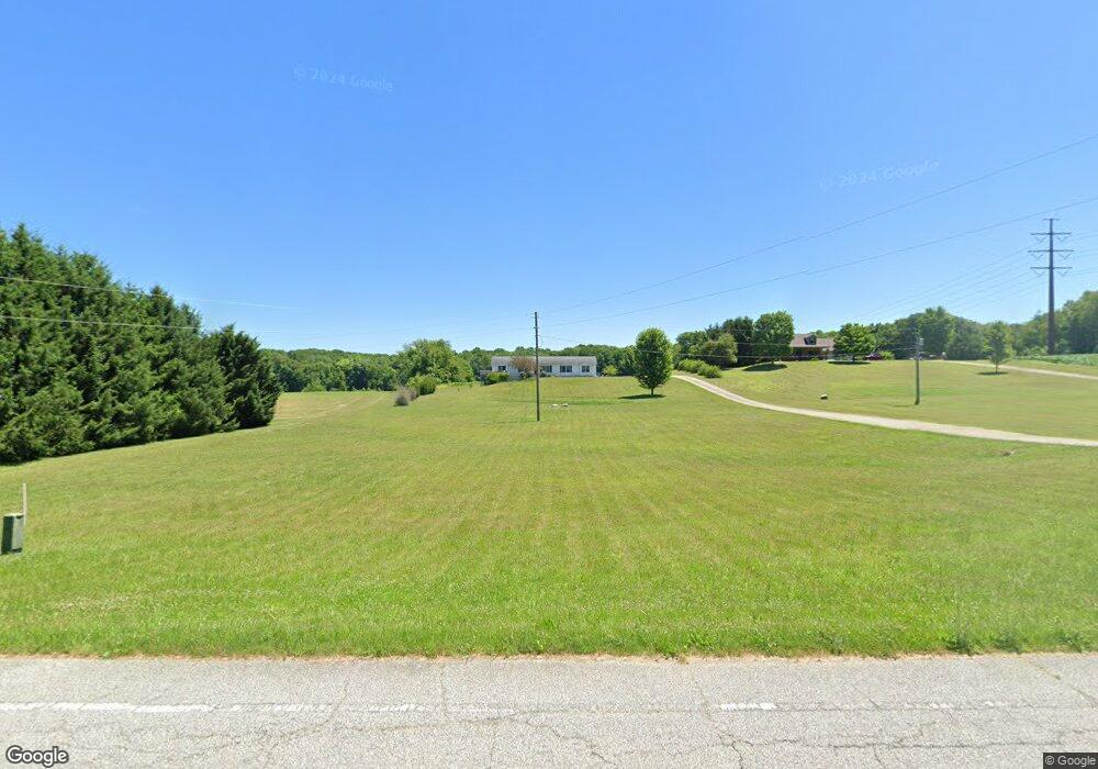 7633 N 300 E, La Porte, IN 46350 - photo 1