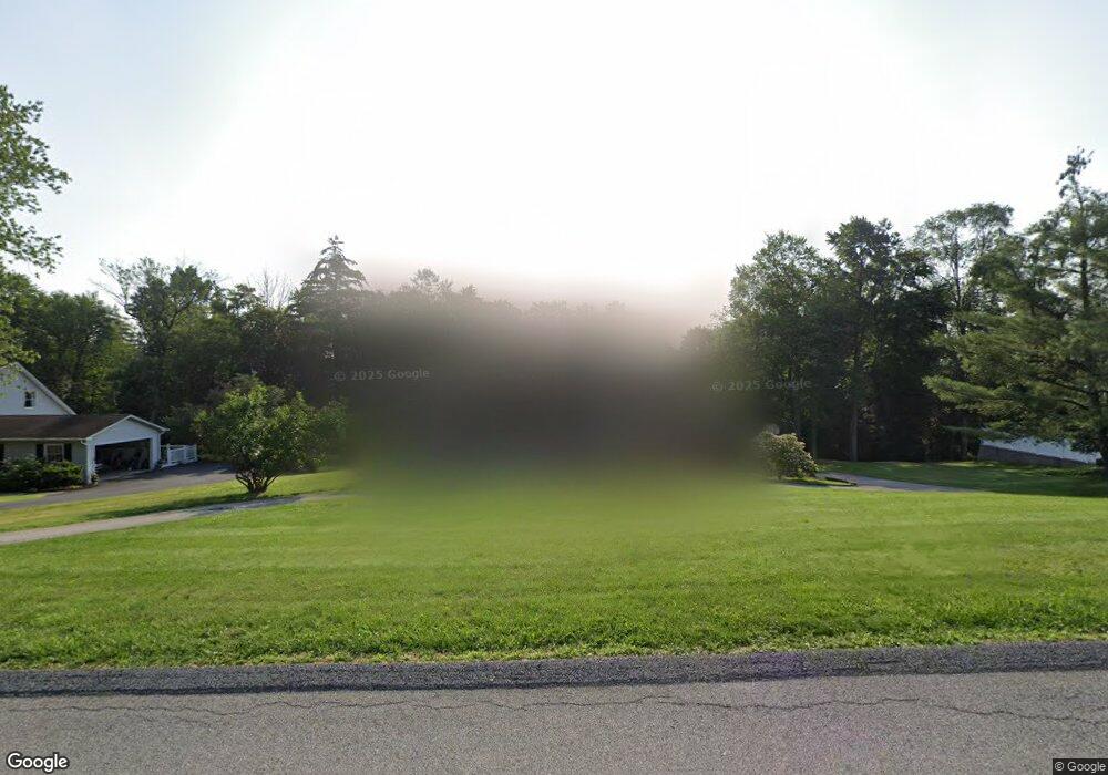 39 Willow Dr, Hopewell Junction, NY 12533 - photo 1