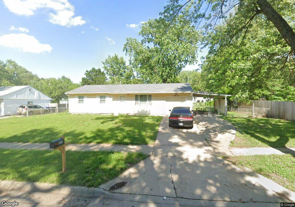 3824 S Humboldt St, Topeka, KS 66609 - photo 1