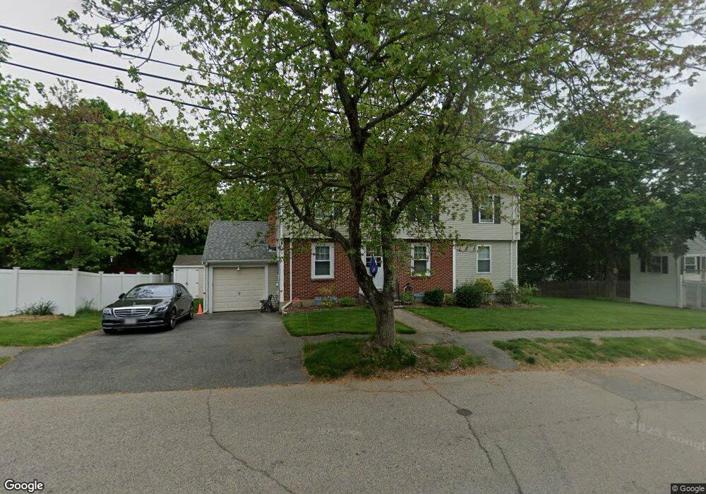 34 Annapolis Rd, Milton, MA 02186 - photo 1