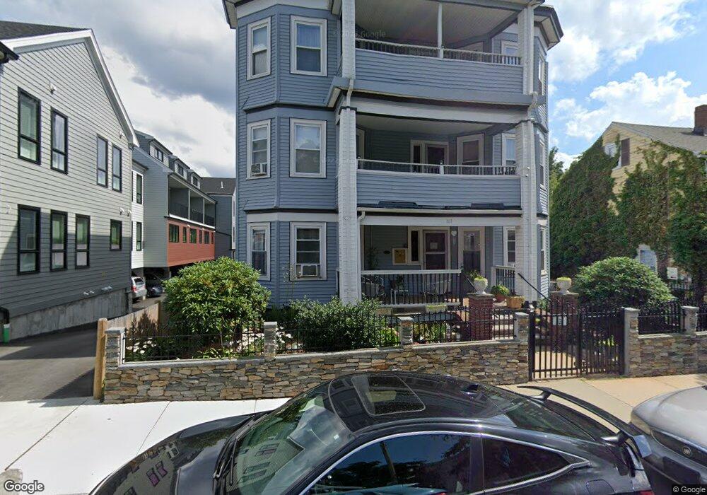 117 Centre St, Dorchester Center, MA 02124 - photo 1