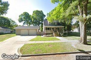 519 Dakota Ave, Gladstone, MI 49837