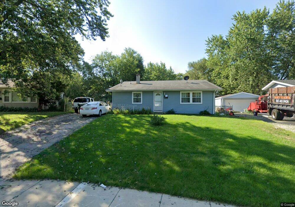 114 Ensenada Ct, Carpentersville, IL 60110 - photo 1