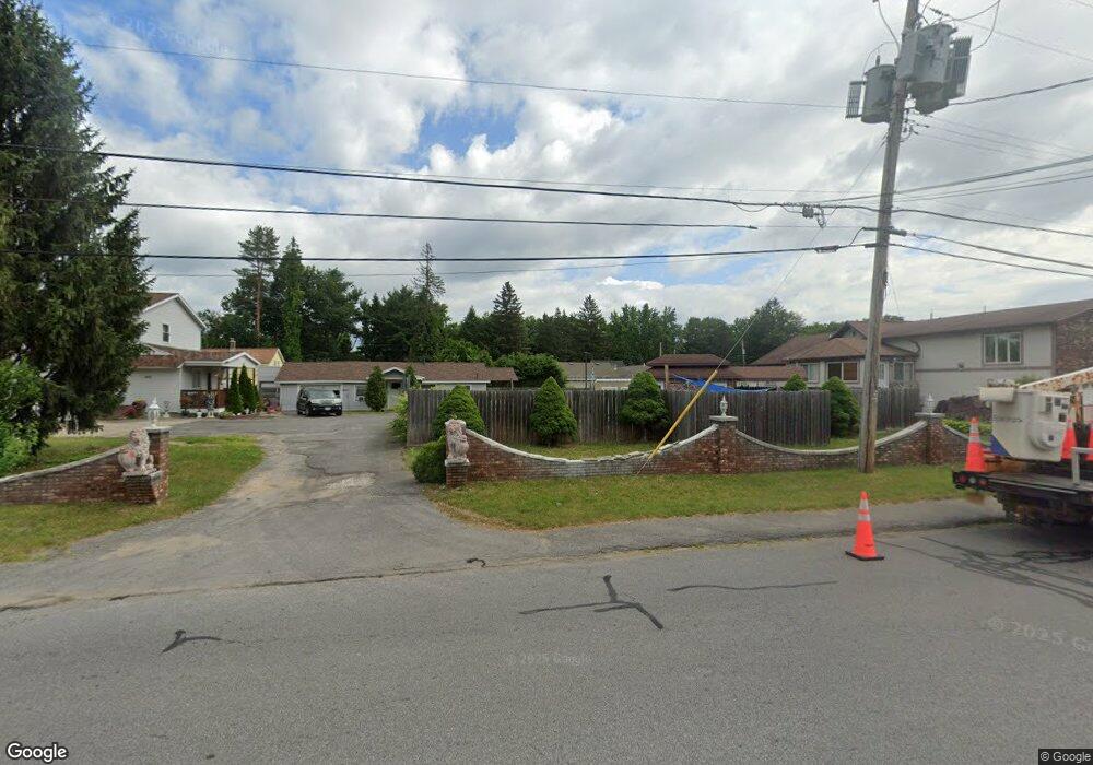 144 Miles Standish Rd unit 144B, Schenectady, NY 12306 - photo 1