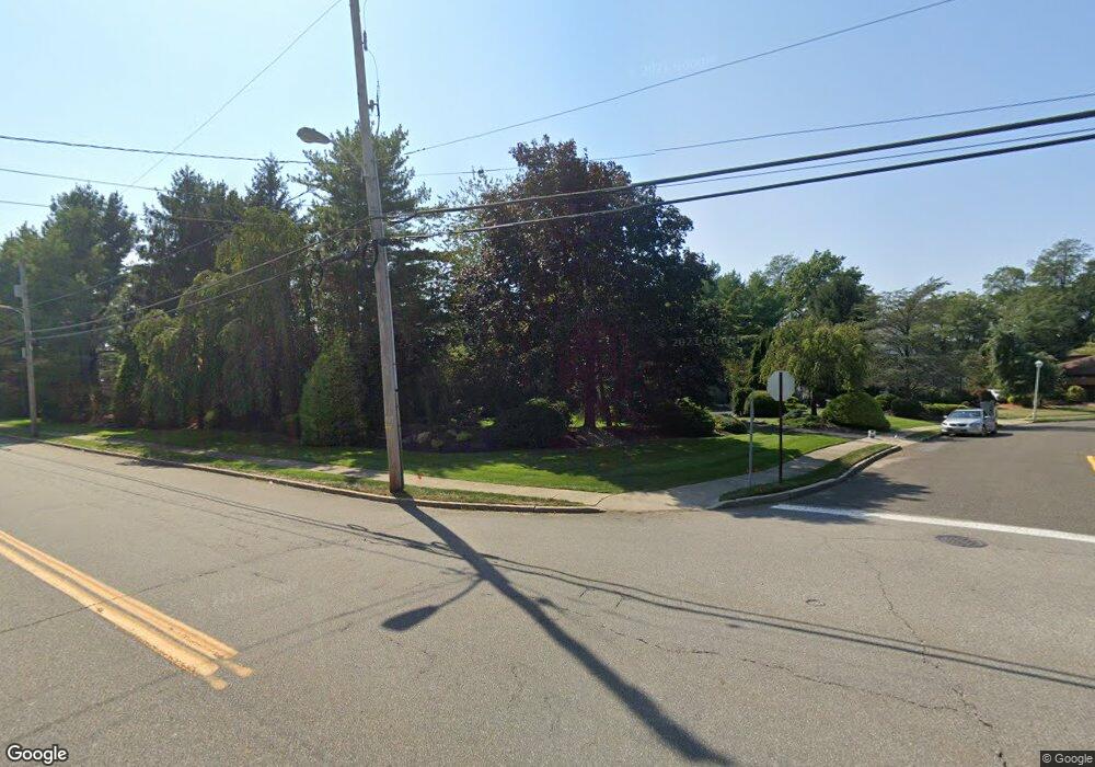 1 Old Scots Rd, Marlboro, NJ 07746 - photo 1