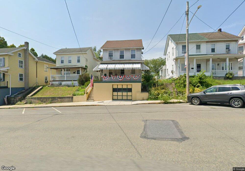 218 N 2nd St, Lehighton, PA 18235 - photo 1