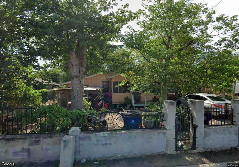 219 S 18th St, Donna, TX 78537 - photo 1