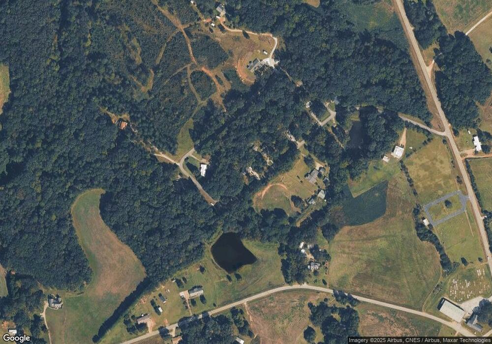 274 Cedar Creek Cir, Hartwell, GA 30643 - photo 1