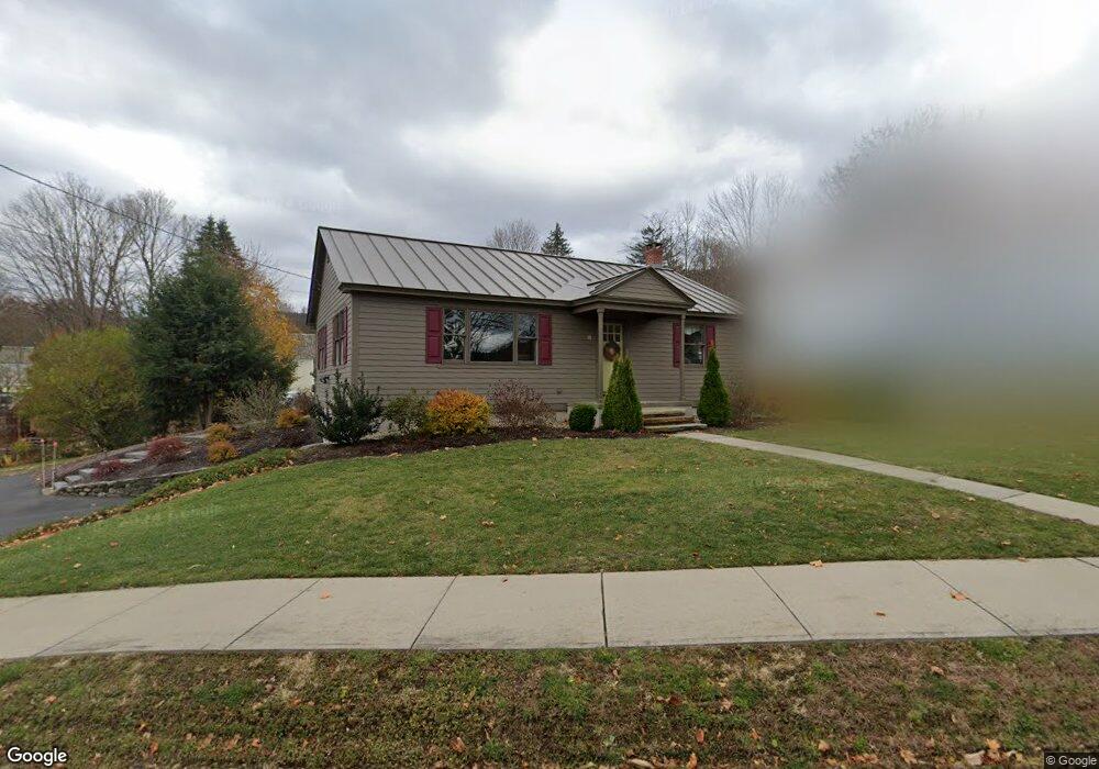 14 Franklin St, Shelburne Falls, MA 01370 - photo 1