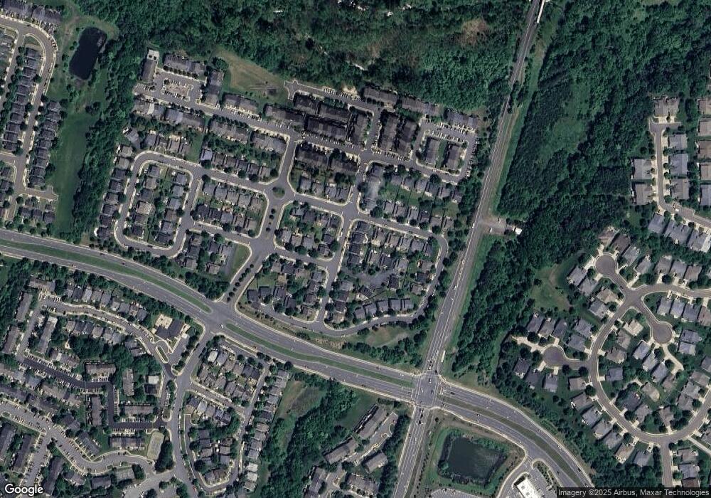 6725 Sutton Oaks Way, Gainesville, VA 20155 - photo 1