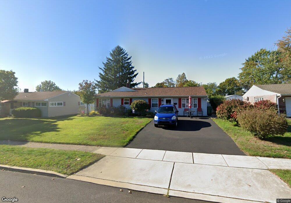 55 Idlewild Rd, Levittown, PA 19057 - photo 1