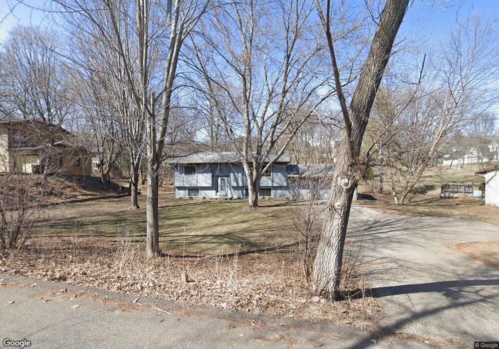 14810 Peteler Ln, Minnetonka, MN 55345 - photo 1