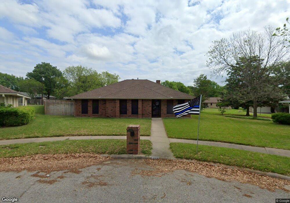 2308 William Cir, Ennis, TX 75119 - photo 1