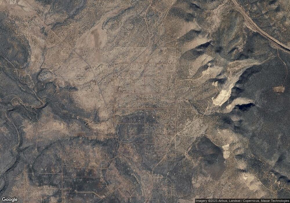 749 S Centerline unit 1, Ash Fork, AZ 86320 - photo 1