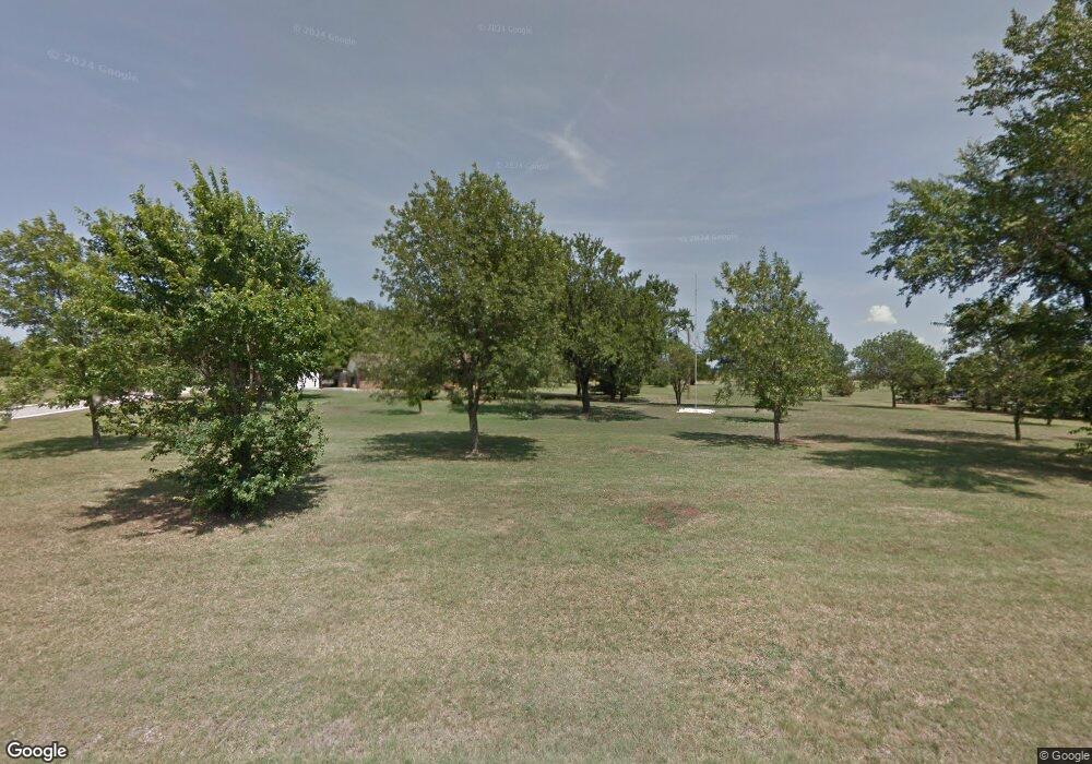 617 Robin Dr, Cushing, OK 74023 - photo 1