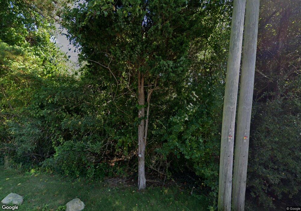 69 Mashnee Rd, Buzzards Bay, MA 02532 - photo 1