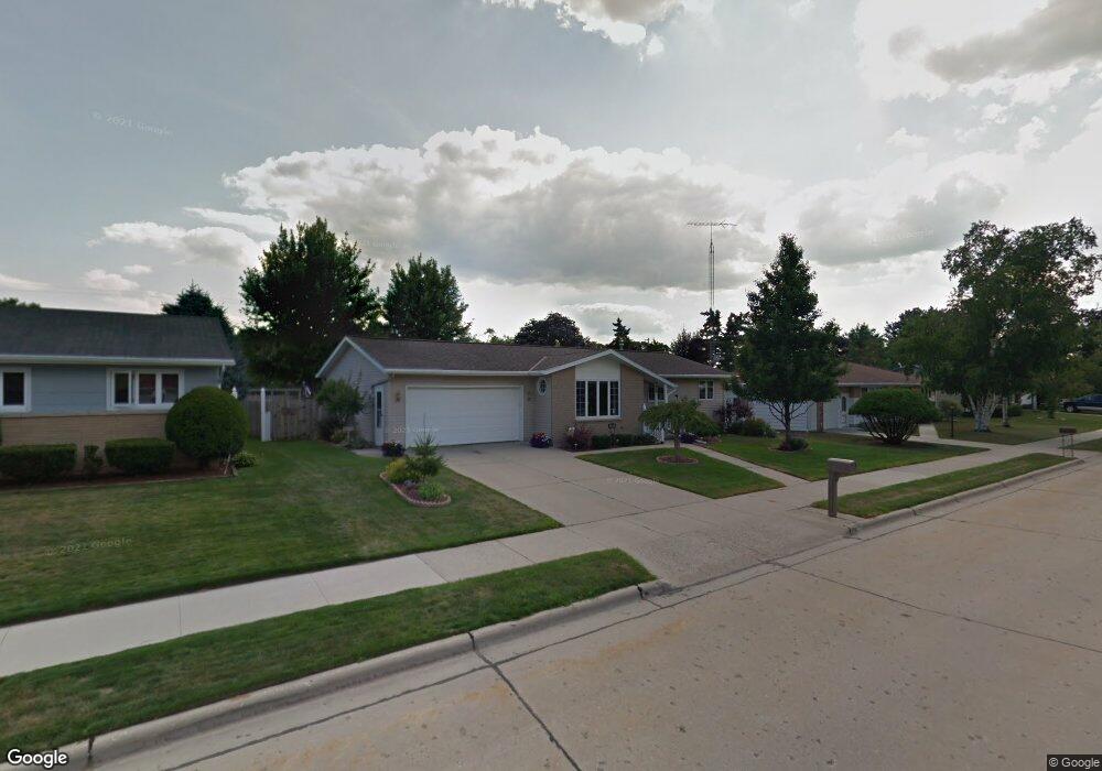 2833 42nd St, Two Rivers, WI 54241 - photo 1