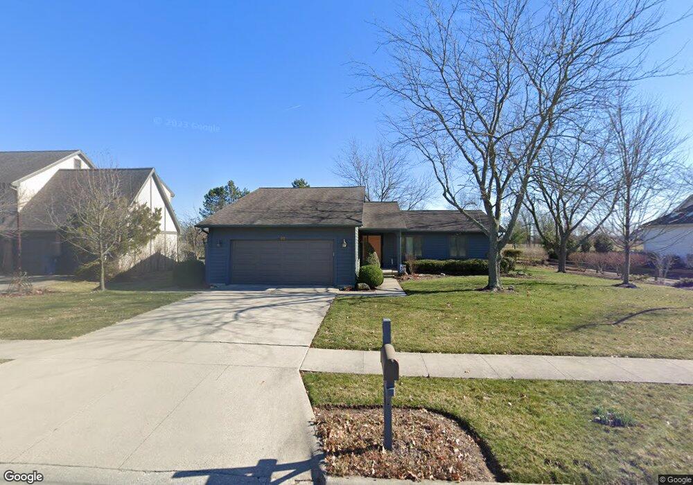 493 Timberview Dr, Marysville, OH 43040 - photo 1