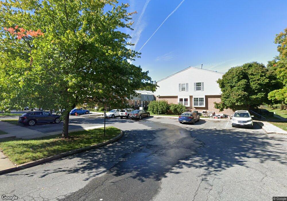 563 W Diamond Ave, Gaithersburg, MD 20877 - photo 1