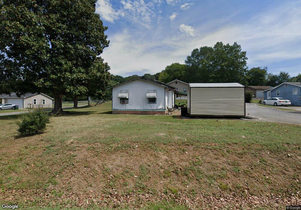 526 Baxter Rd SE, Calhoun, GA 30701 - photo 1