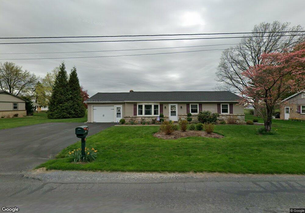 650 S Kinzer Ave, New Holland, PA 17557 - photo 1