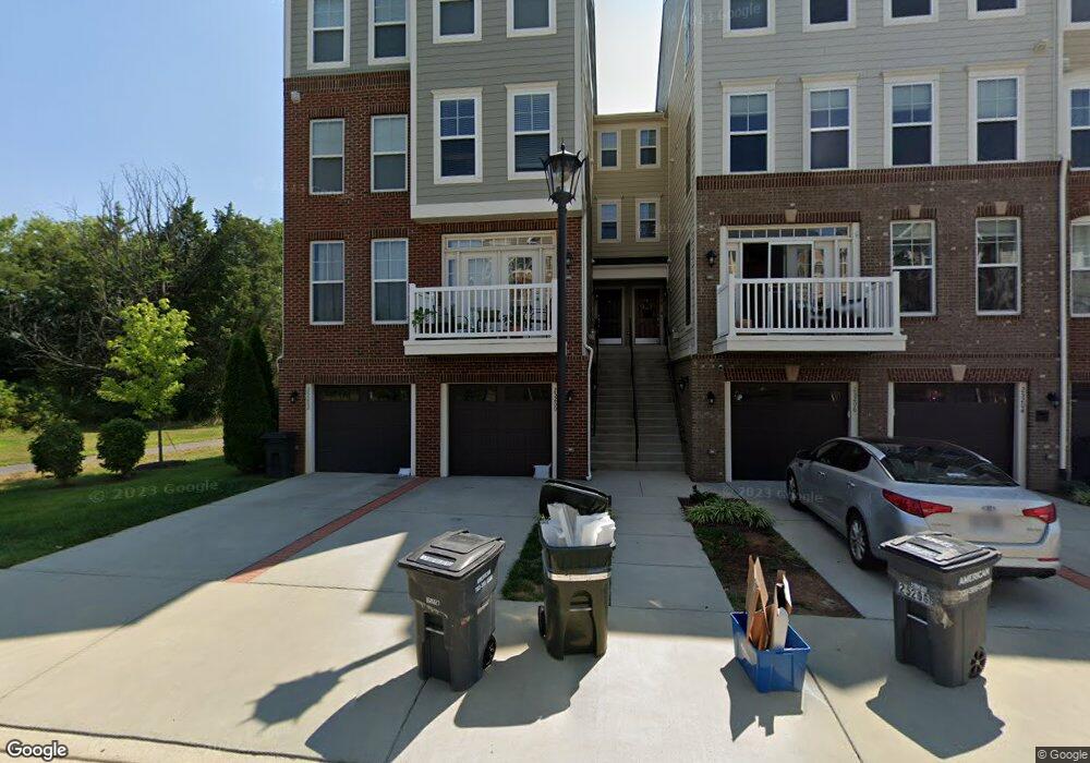 25202 Briargate Terrace, Chantilly, VA 20152 - photo 1