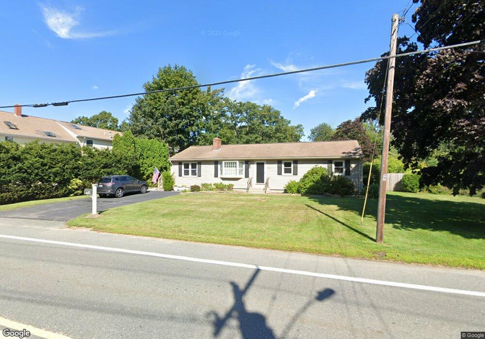 139 Sowams Rd, Barrington, RI 02806 - photo 1