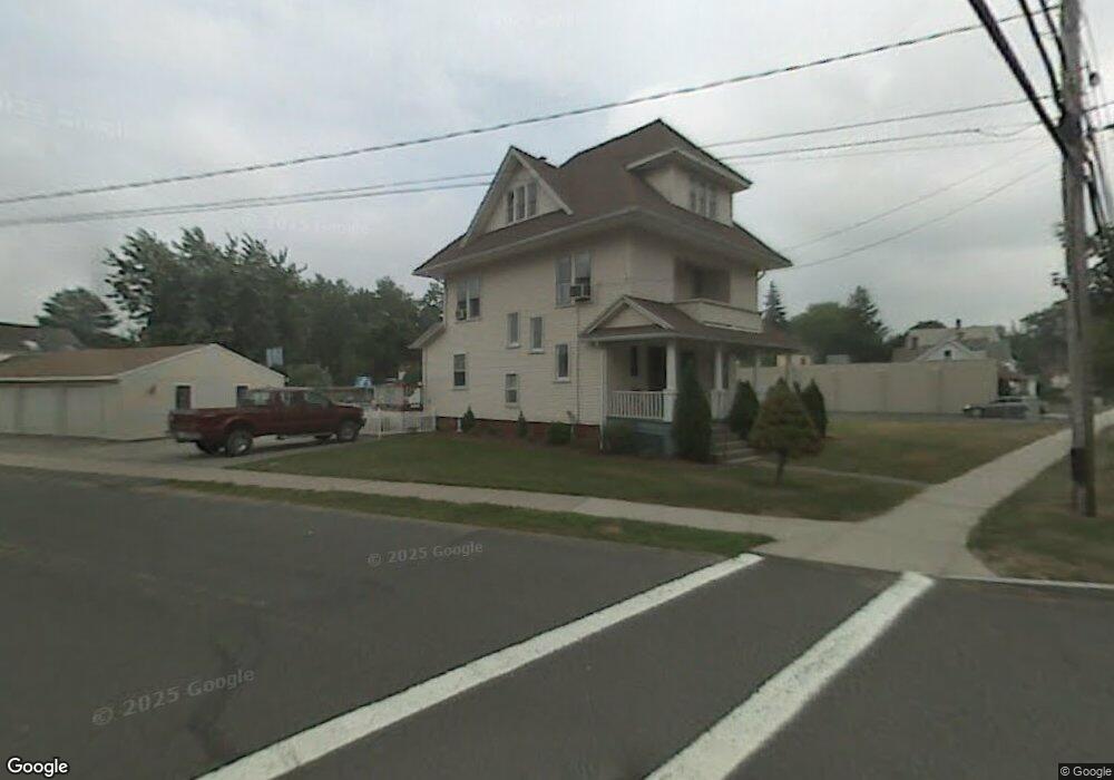 82 Boulevard Place, West Springfield, MA 01089 - photo 1