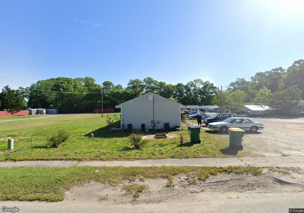 26 E Wright St, Winder, GA 30680 - photo 1