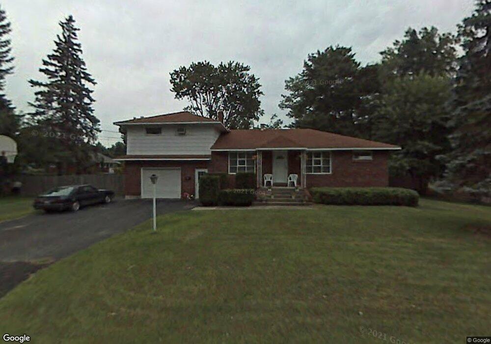 1207 Hemlock St, Schenectady, NY 12306 - photo 1