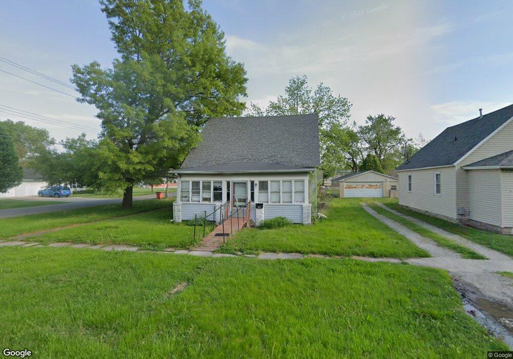 3120 Marion Ave, Mattoon, IL 61938 - photo 1