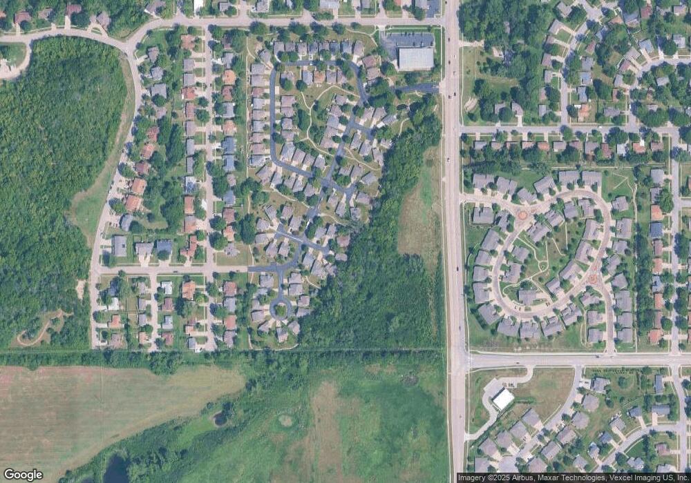 3608 SW Willow Brook Dr, Topeka, KS 66614 - photo 1