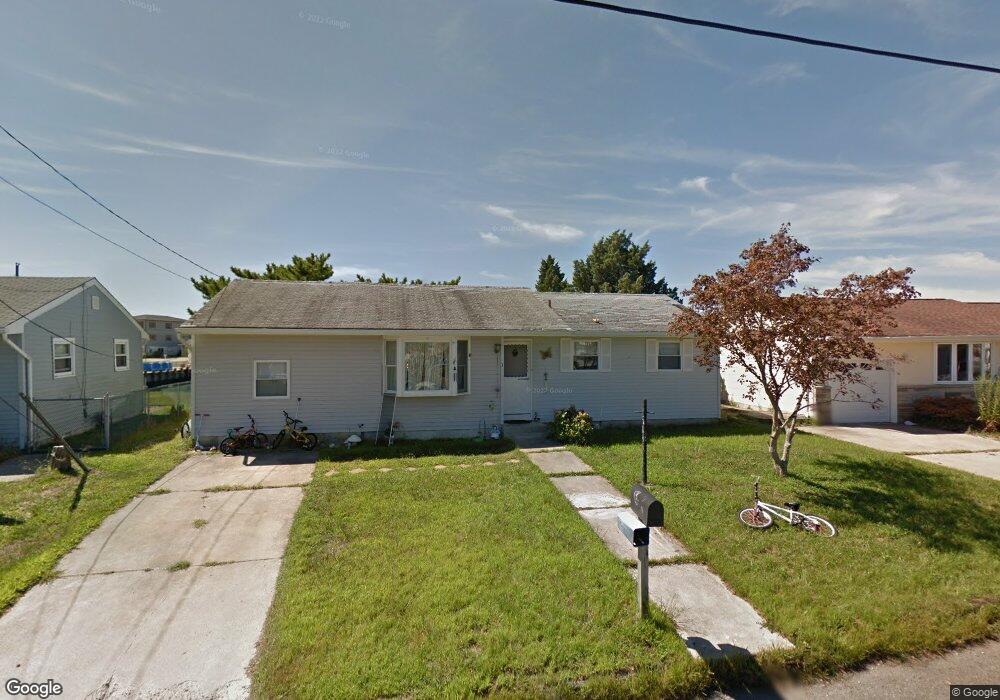 3 N Commodore Dr, Little Egg Harbor Township, NJ 08087 - photo 1